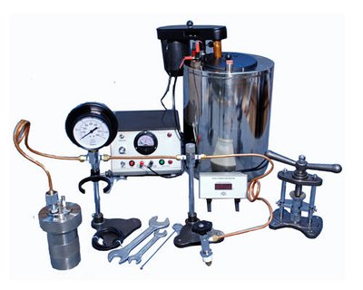 BOMB CALORIMETER
