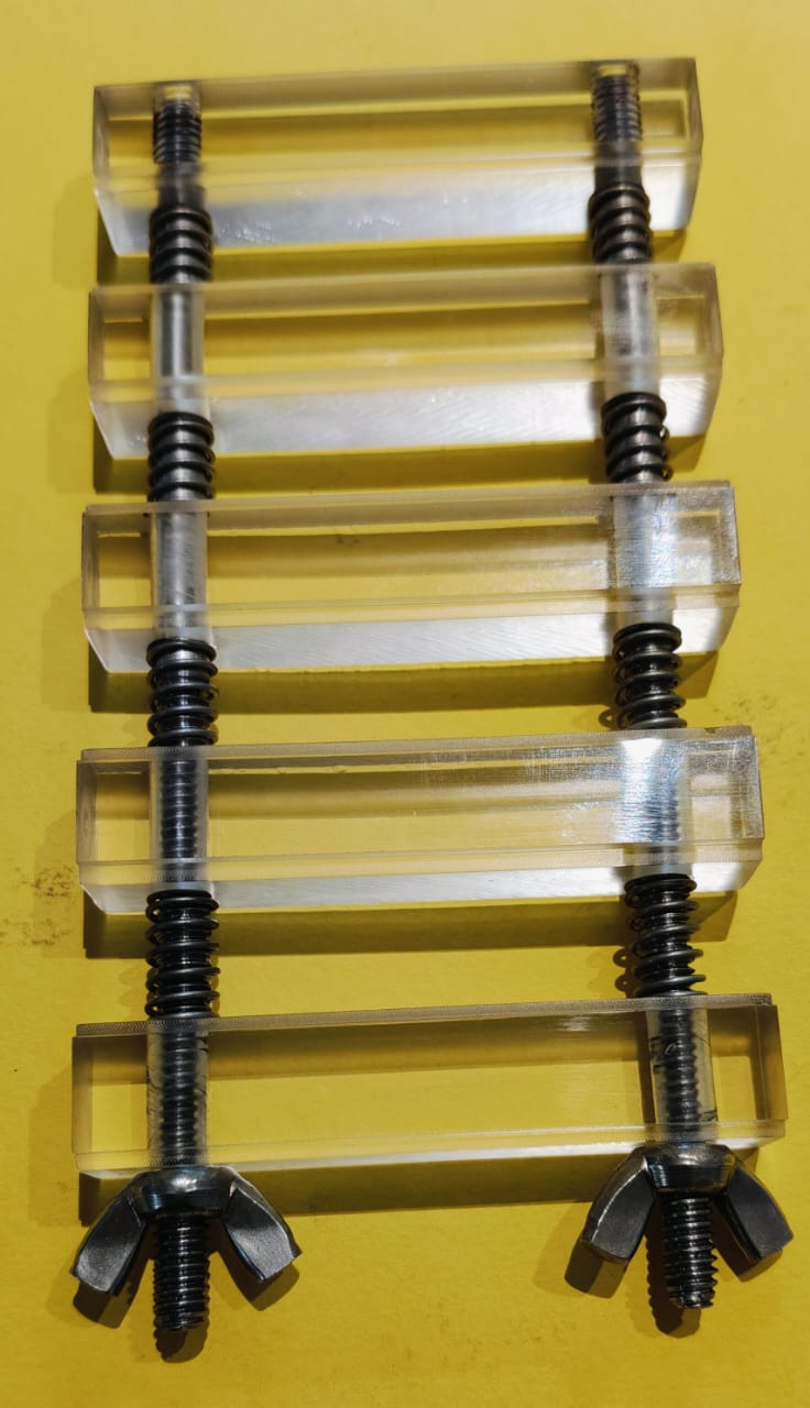 FOUR PLACE BENCH TOP VICE FOR COPPER/SILVER STRIP CORROSION TEST - ASTM D130
